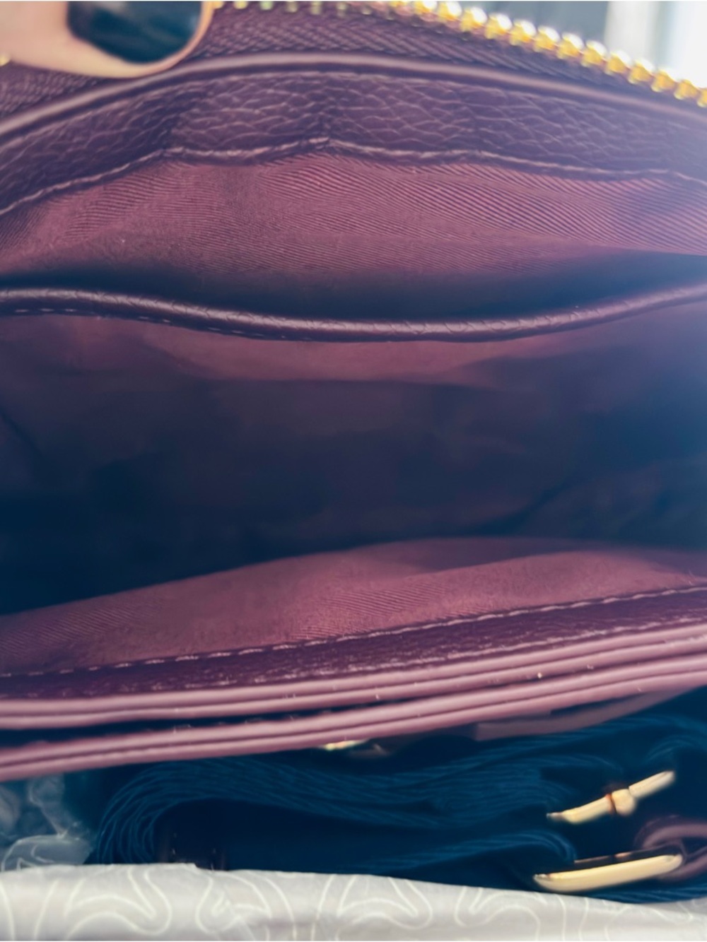 V°73 Italy Burgundy Velvet Crossbody Bag Wide Logo Strap NWT - Picture 10 of 16
